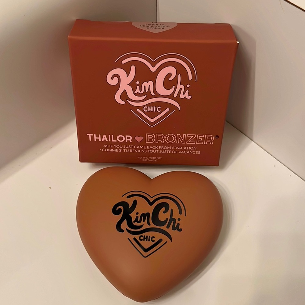 Kimchi chic beauty bronzer